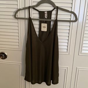Neverworn olive tank